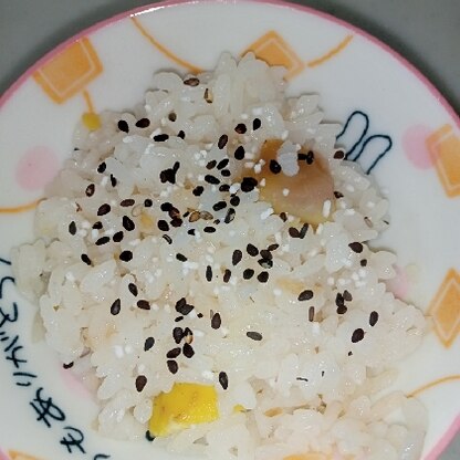 苦労して剥いた栗は虫君がいっぱいで少量になりましたが（泣）、その分味わって美味しくいただきました！